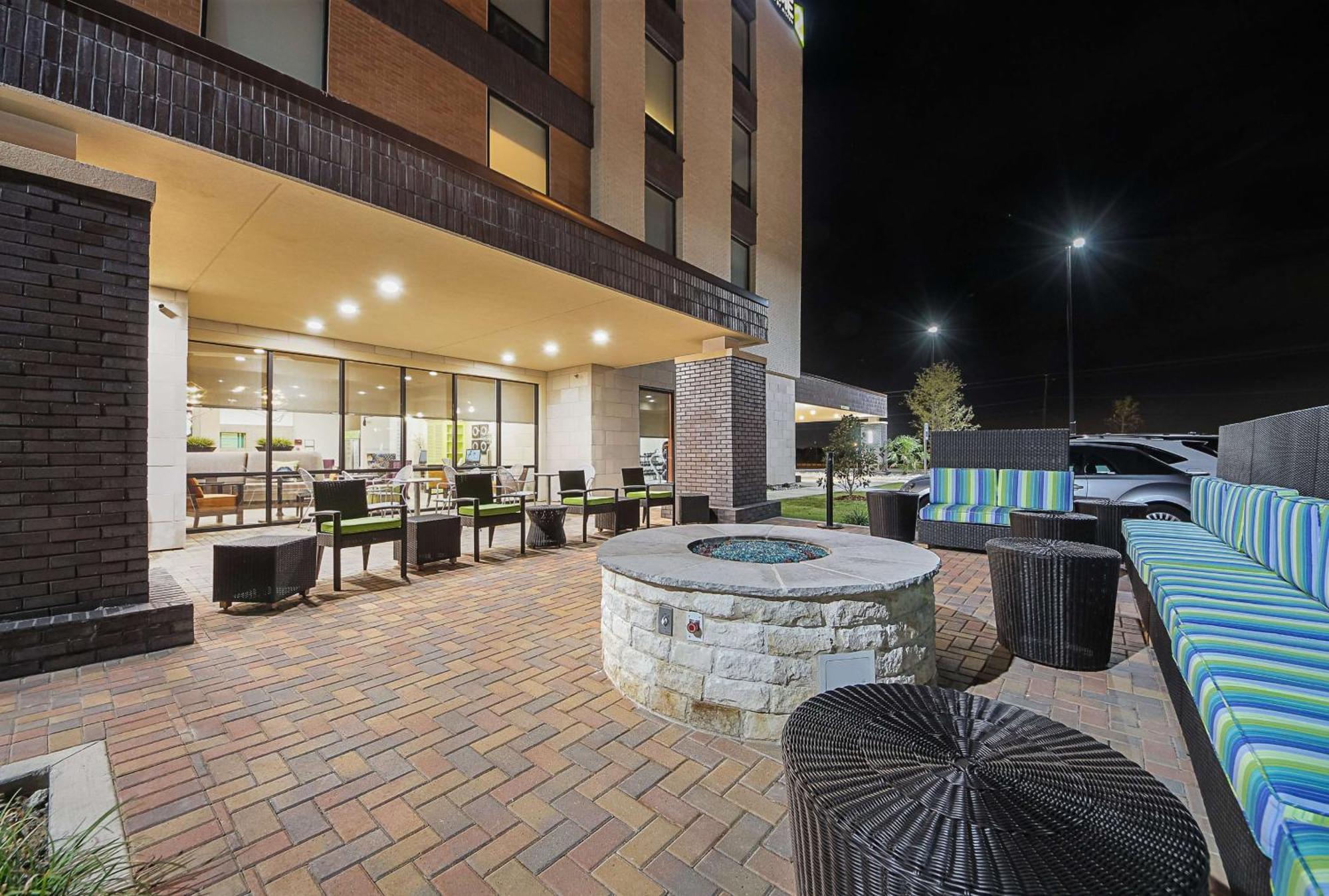 Home2 Suites By Hilton Dallas Grand Prairie Exterior foto